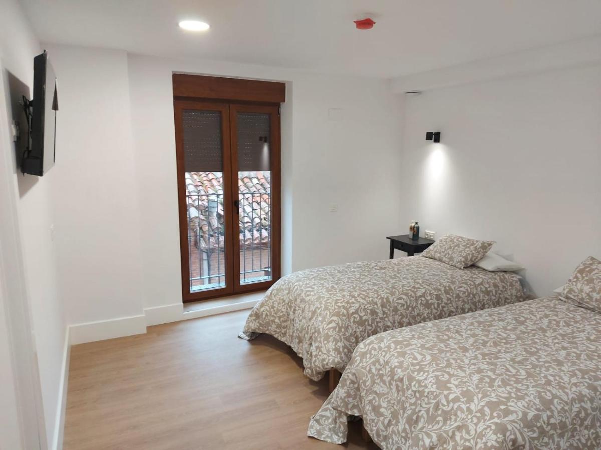 Hotel - Hostel Atuvera Santo Domingo De La Calzada Luaran gambar